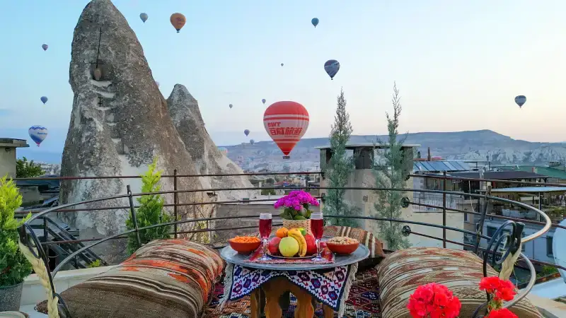 Safran Cave Hotel - 1
